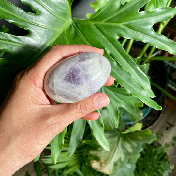 Other - Chevron Amethyst Palmstone